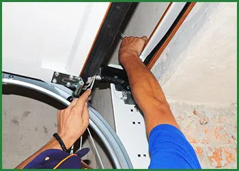 Quality Garage Door Mountain Lakes, NJ 973-440-2126 - garagedoor-spring-repair-t-21-gr-39m